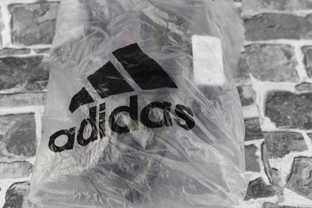 Маратонки Adidas Yeezy boost - нови 45 1/2