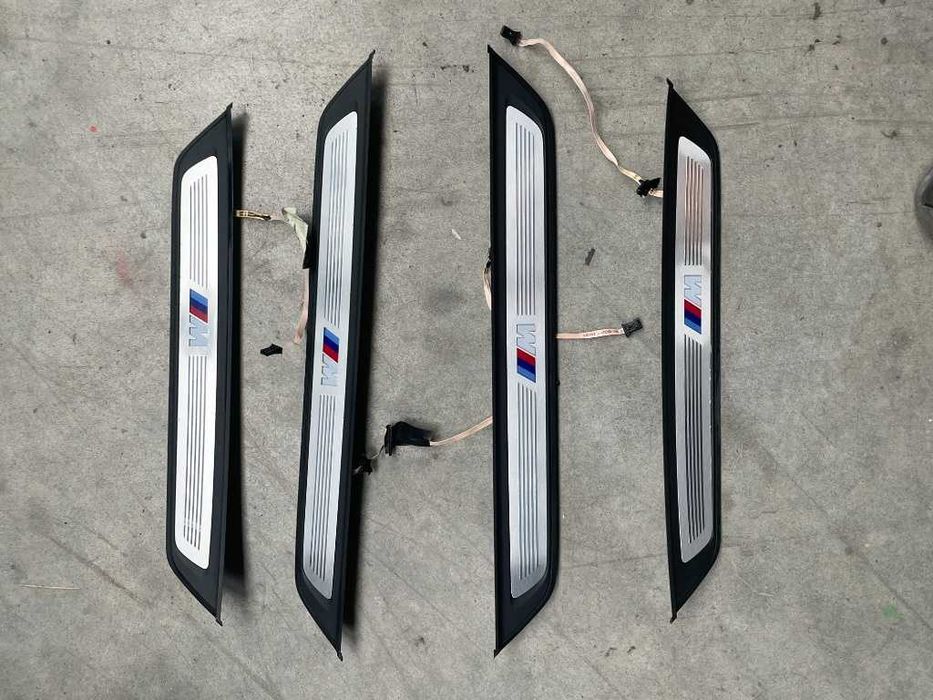 Ornamente prag interioare iluminate Bmw seria 6 G32 M Paket