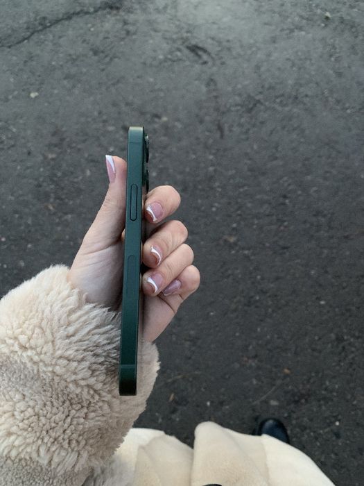 iPhone 13 mini ideal