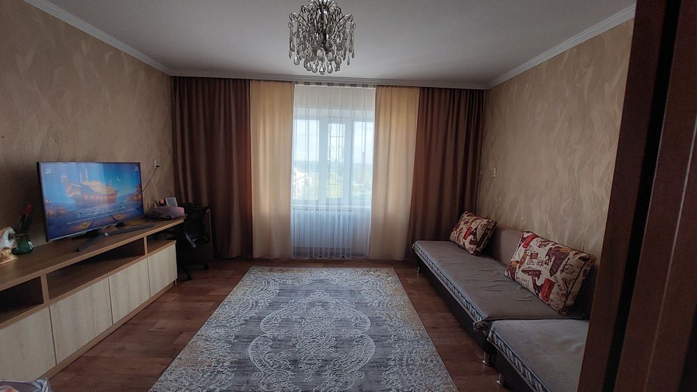 2 ком квартира Глинки 31 Б