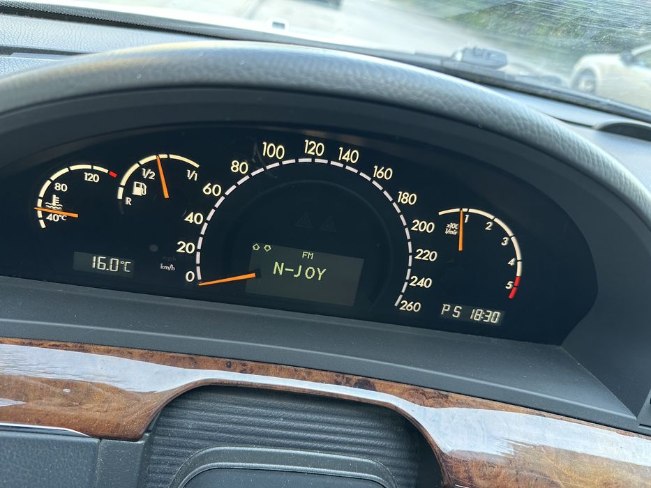 Mercedes-Benz S 320