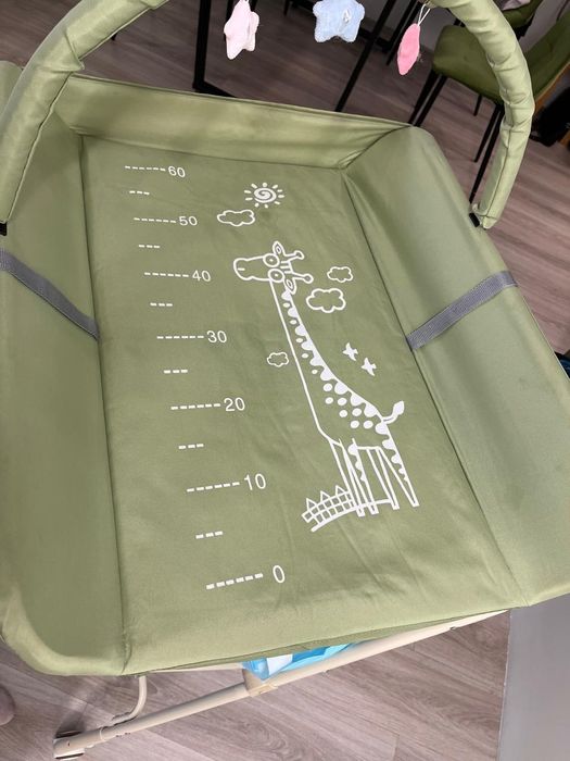 Пеленальный столик