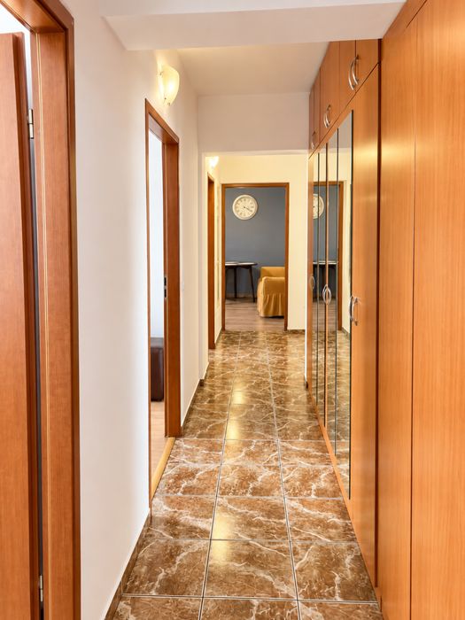 Apartament 3 camere/2 bai Mega Image Republicii