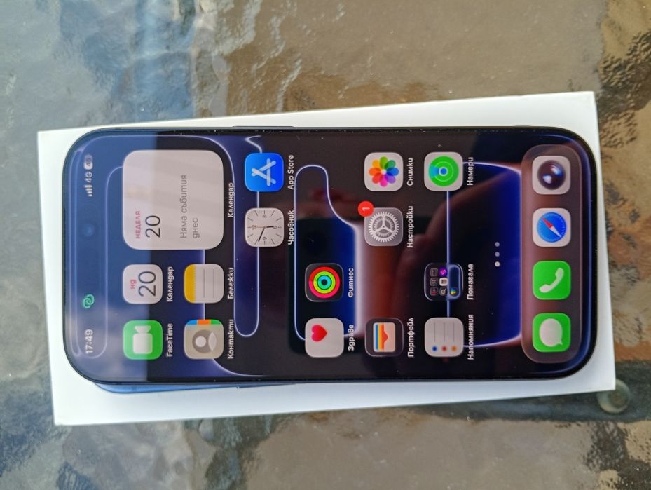 Iphone 17 pro blue