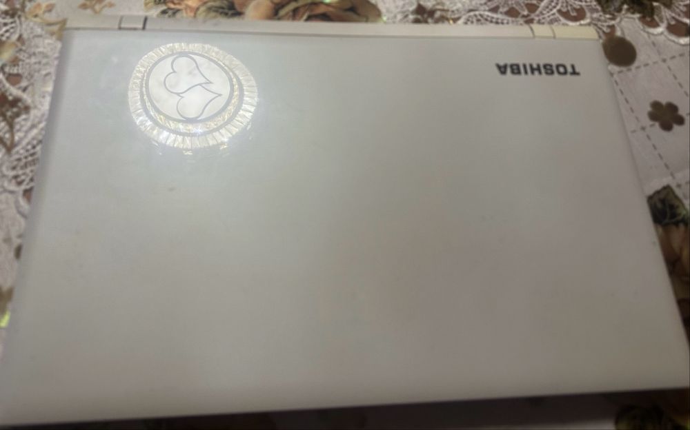 Vând Laptop Toshiba