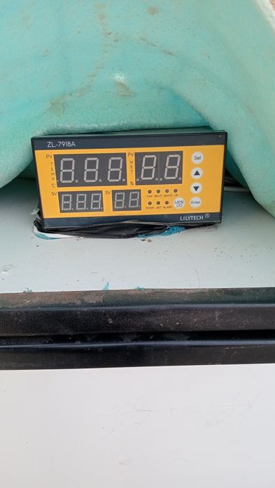 500 талик Автомат Инкубатор сотилади