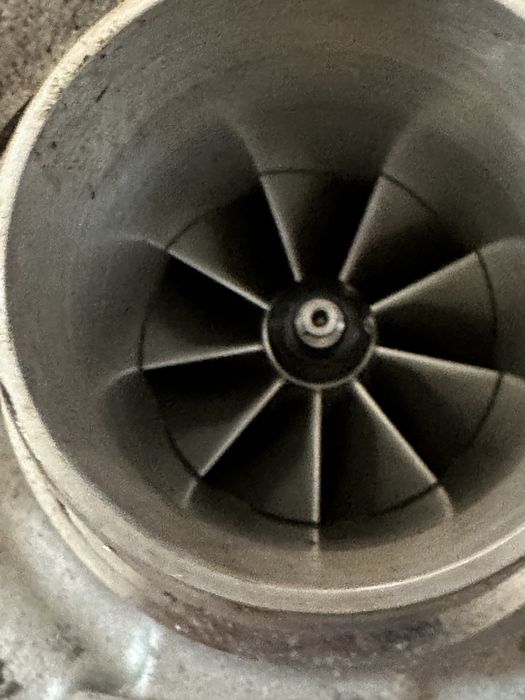 Turbo turbina compresor BMW seria 5 G30 G31 turbina  G32 G11 G12