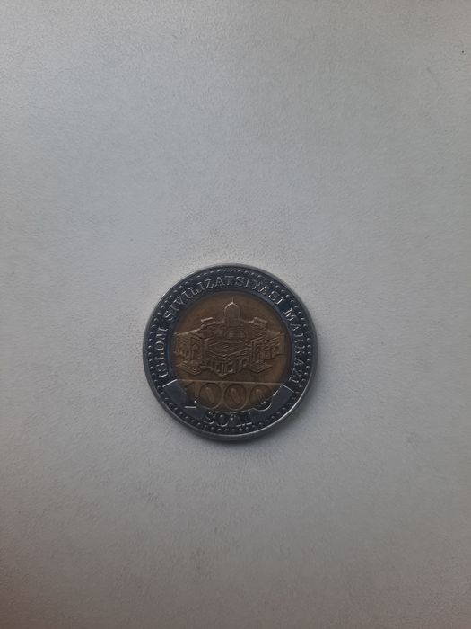Продам манету Uzbekistan.