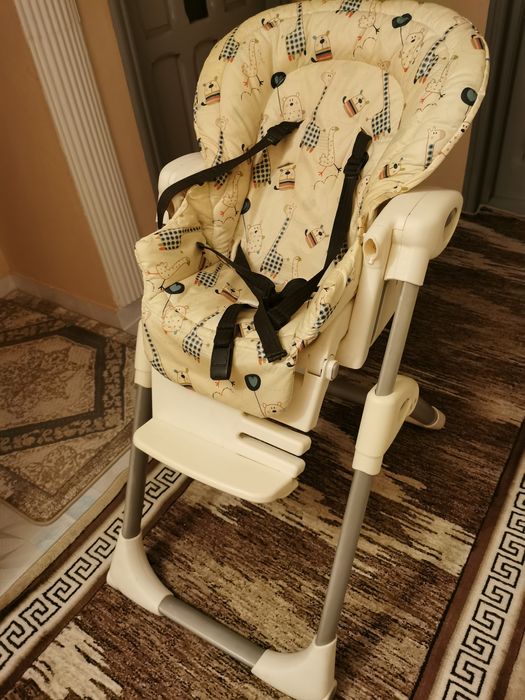 Scaun de masa pt bebe Joie