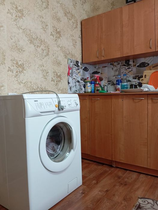 Продам 1,,5комнатную квартиру