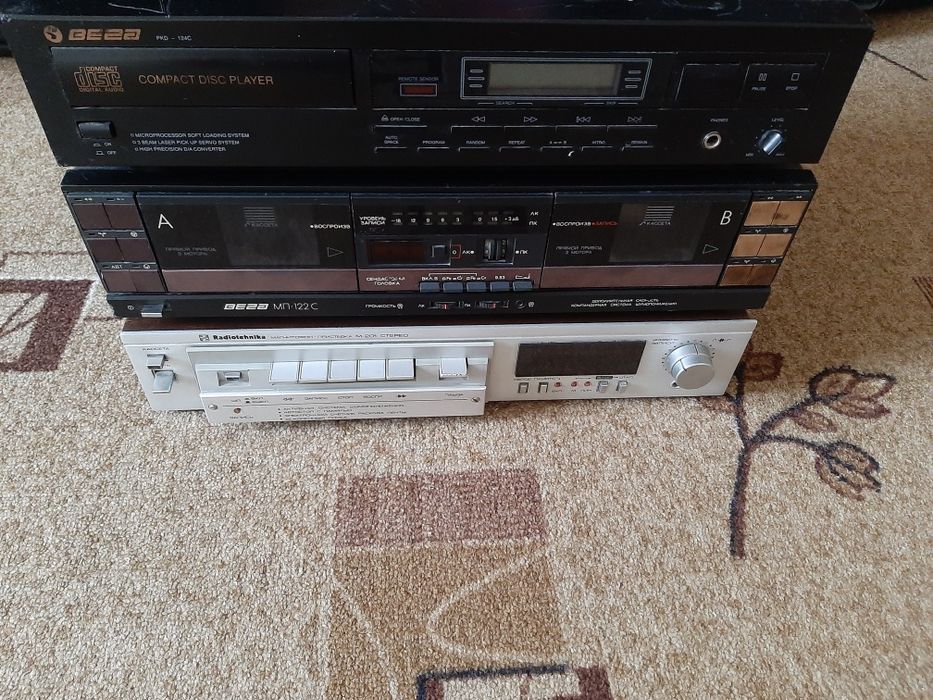 Магнетафон  касетный