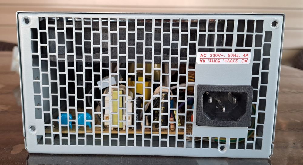 Продам блок питания Huntkey