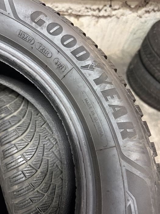 205/60/16 GoodYear 4бр дот21