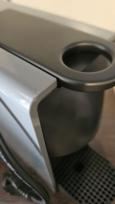 Nespresso Essenza mini gri