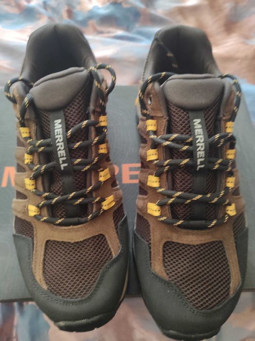 Vand pantofi drumetie Merrell Dashen WP barbati