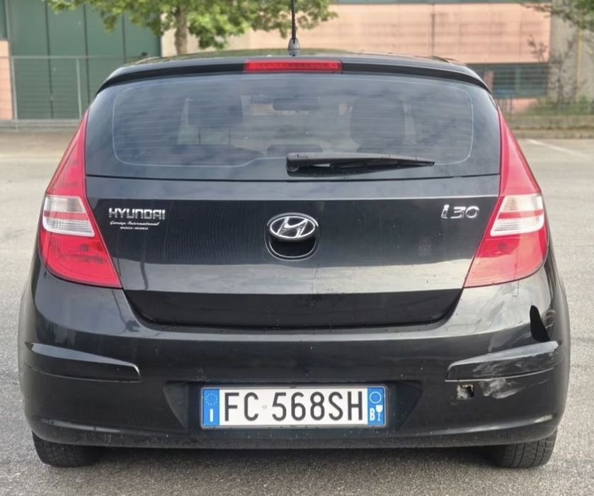 Hyundai i30 1.6 i на части