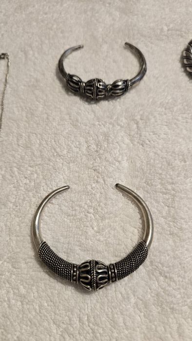 Разнообразие от бижута