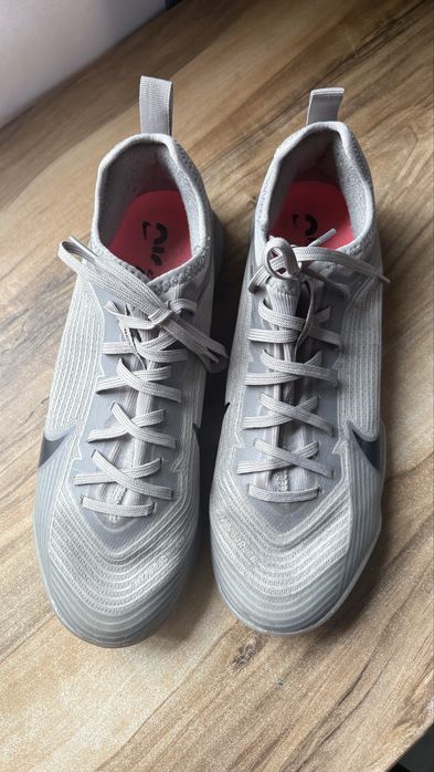 Сороконожки Nike Air