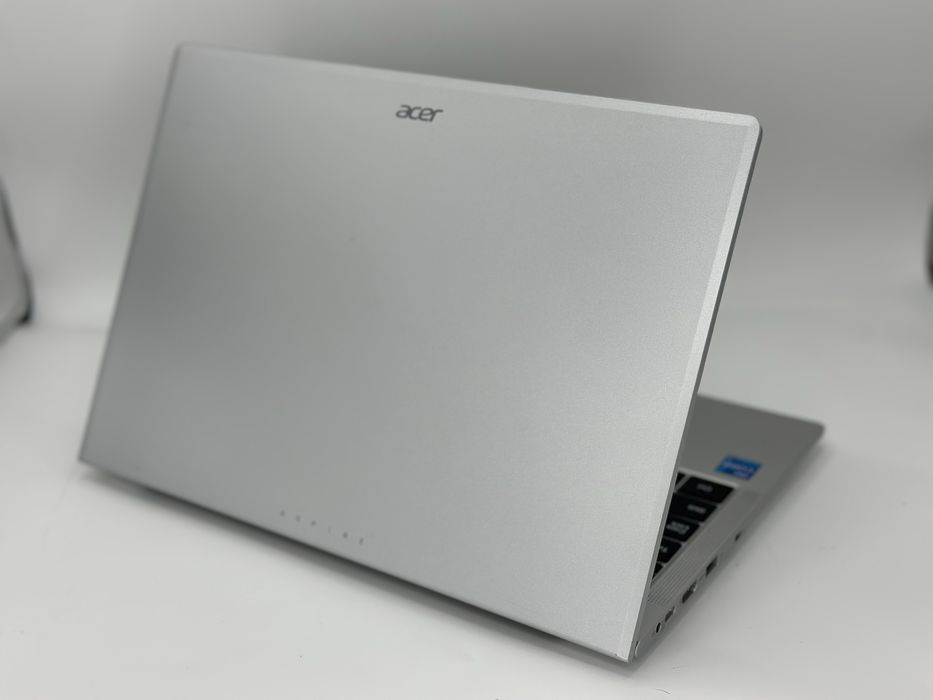 Ноутбук Acer core i3 N300