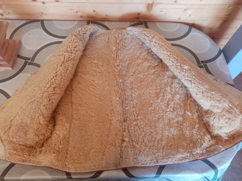 Vând bundiță tradițională