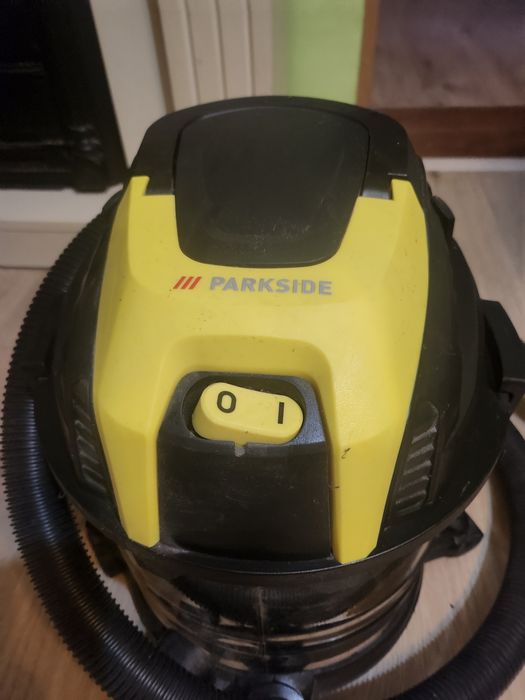 Aspirator parkside impecabil