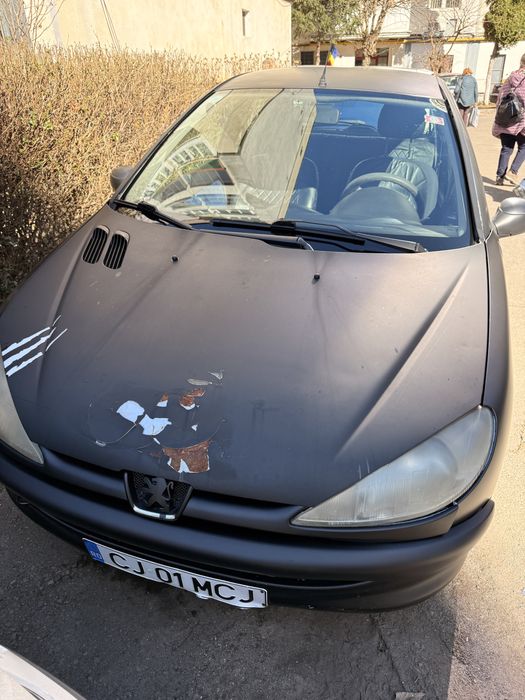 Vand Peugeot 206 din 2001 stare buna, actele la zi - Cluj Napoca