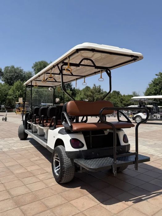 Golf car sotiladi