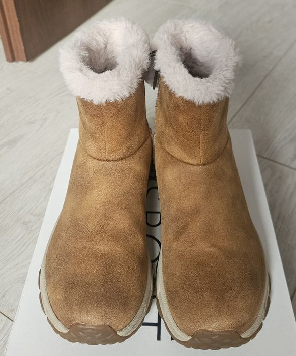 Ghete Skechers marimea 36, pentru fete