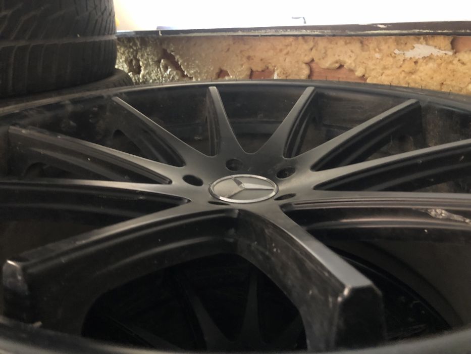 Джанти 22 с гуми за Mercedes