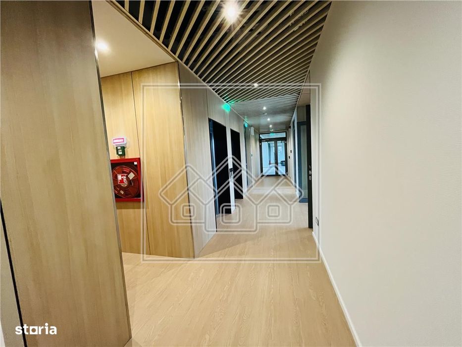 Spatiu de birouri 750 mp, facilitati de top - zona Piata Cibin