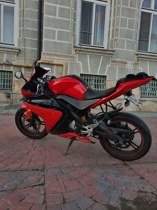 Yamaha YZF  R125