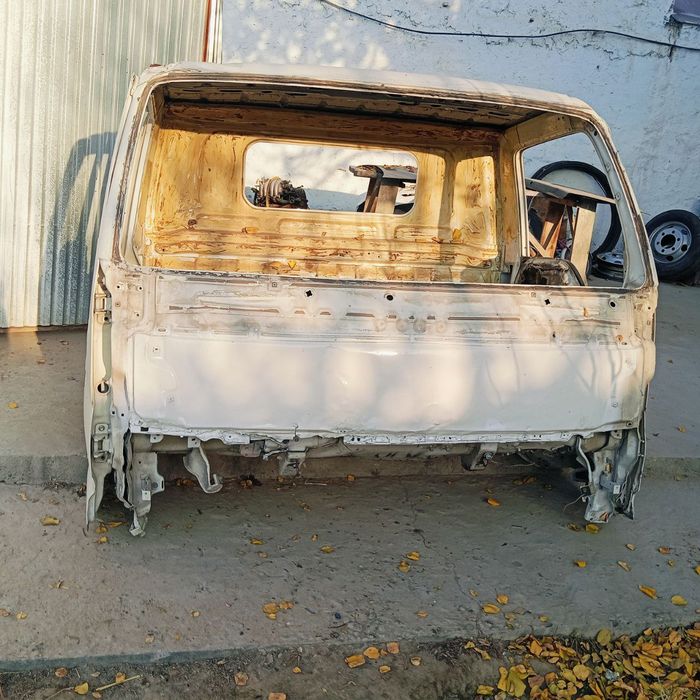 Isuzu 5tonnalik   rextovka ishi bor