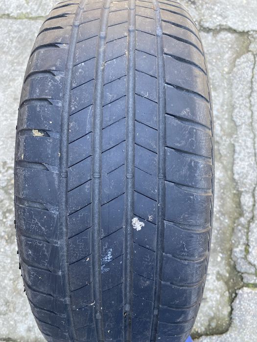 3 bucați anvelope  215/60/R16 V BRIDGESTONE