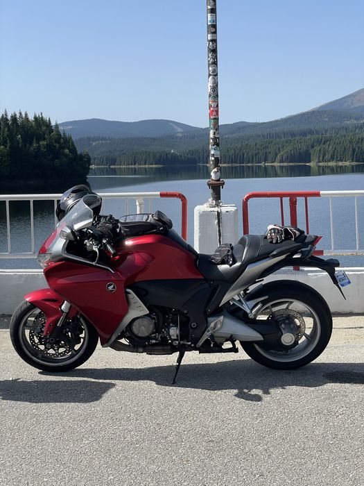 Vfr 1200 f 2011-