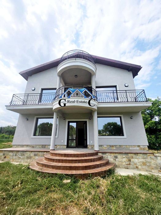 Продава се Къща в с. Равна гора, Област Варна - 243 кв.м за 737 €/кв.м - Снимка #1