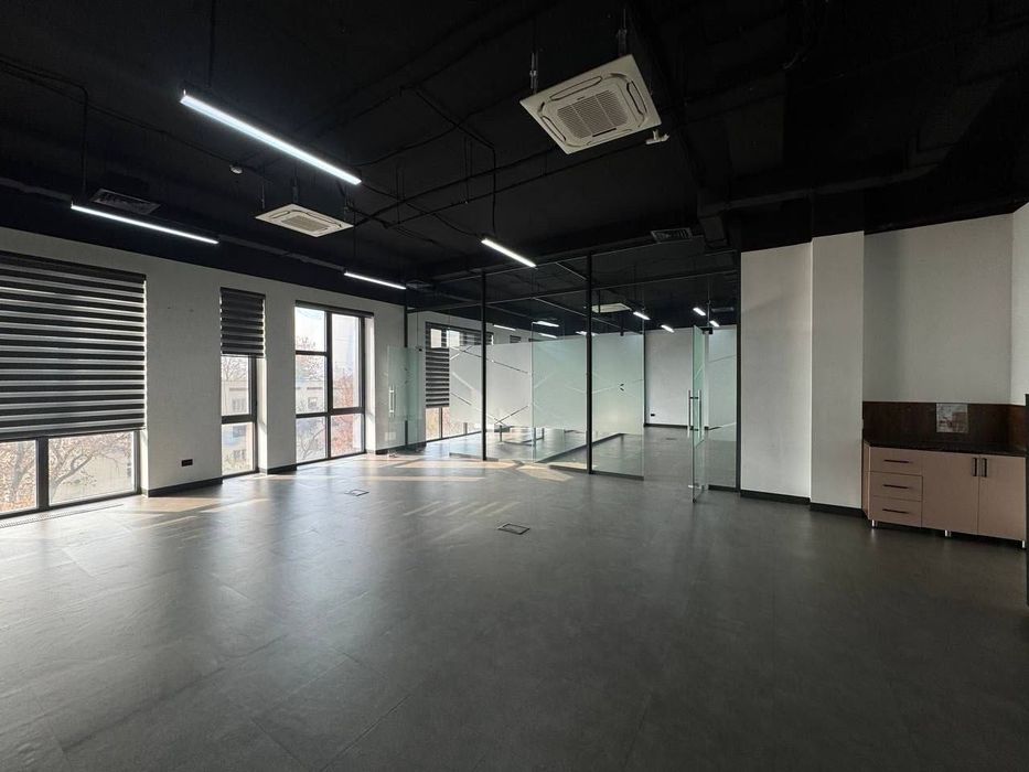 Аренда офис Улица Махтумкули 130м2