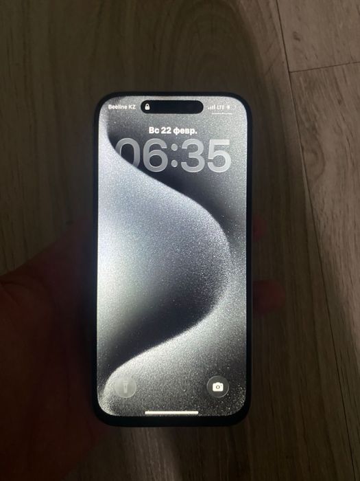 Продам Iphone 15 Pro
