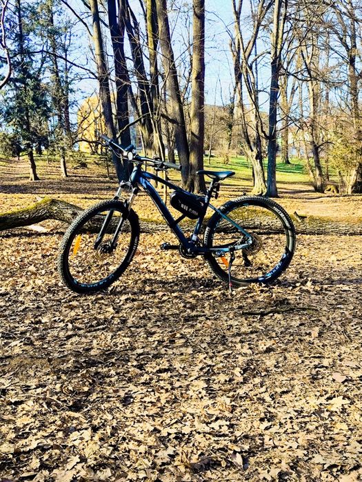 Vând bicicleta Devron
