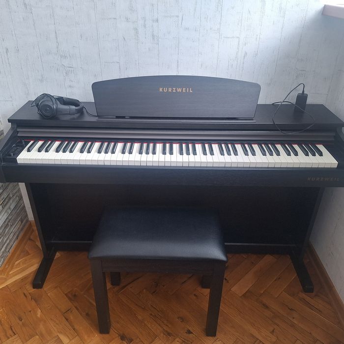 Дигитално пиано Kurzweil M90