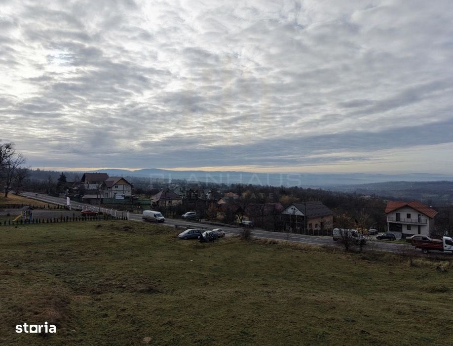 Teren de construit, 3900mp, acces asfaltat;