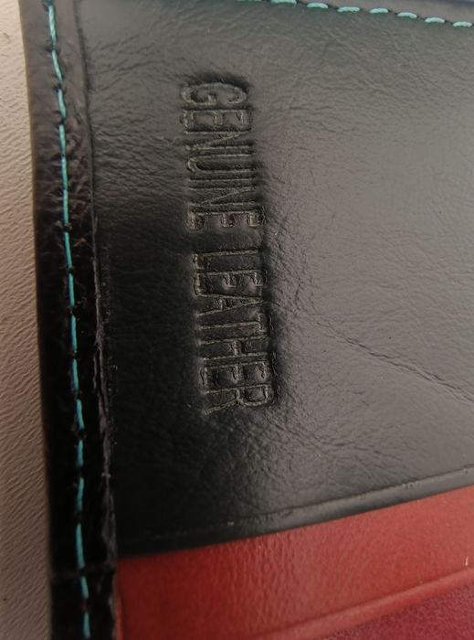 Портфейли GENUNE LEATHER / безплатна доставка/