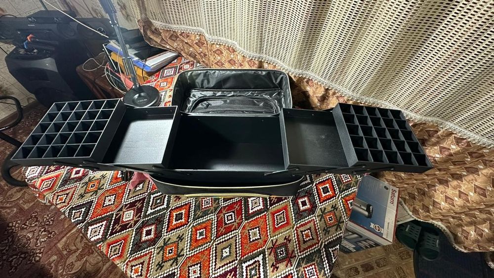 Сумка кейс чемодан  для  маникюра