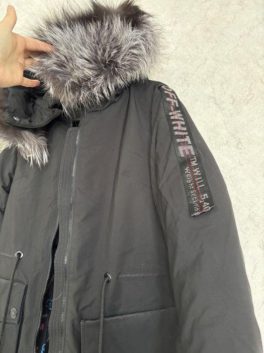 Продам зимний пуховик