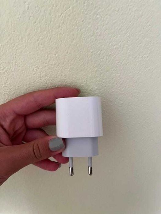 Iphone13 + adaptor si cablu