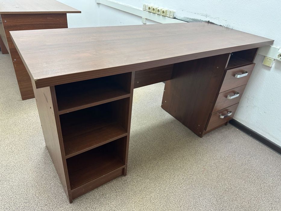 Продам офисную мебель