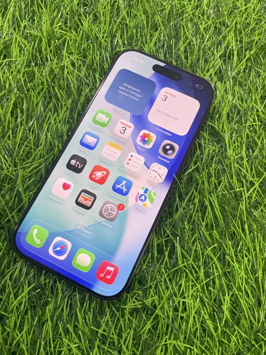 Смартфон Apple iPhone 16 Pro