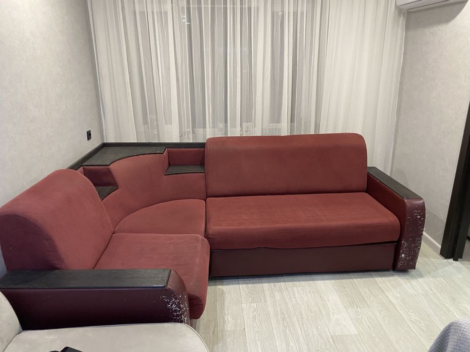 Продам угловой диван
