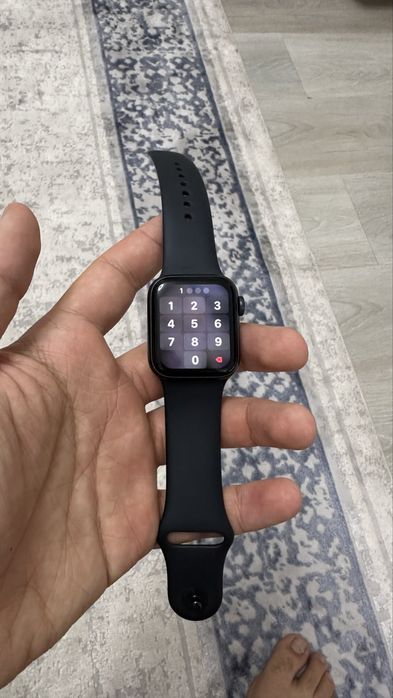 Продам Apple Watch 6 40mm