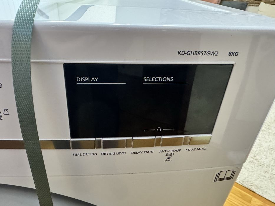 Сушилня с термопомпа  SHARP