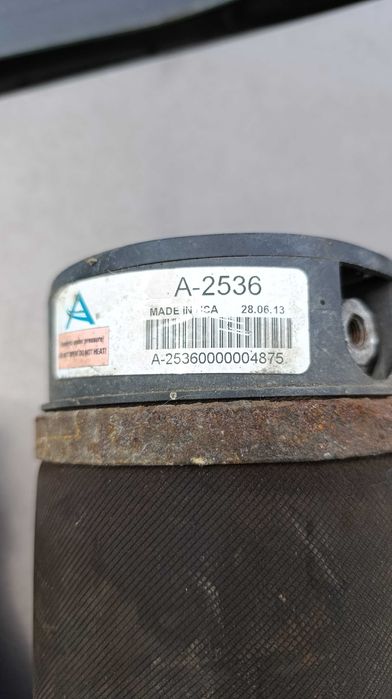 Задни възглавници Mercedes W211 E500